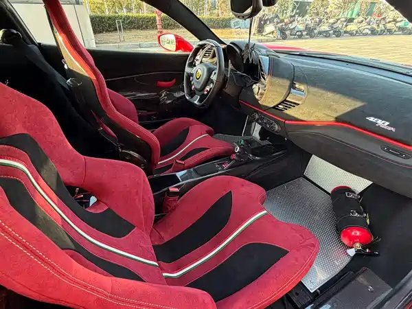 Ferrari 488 2015