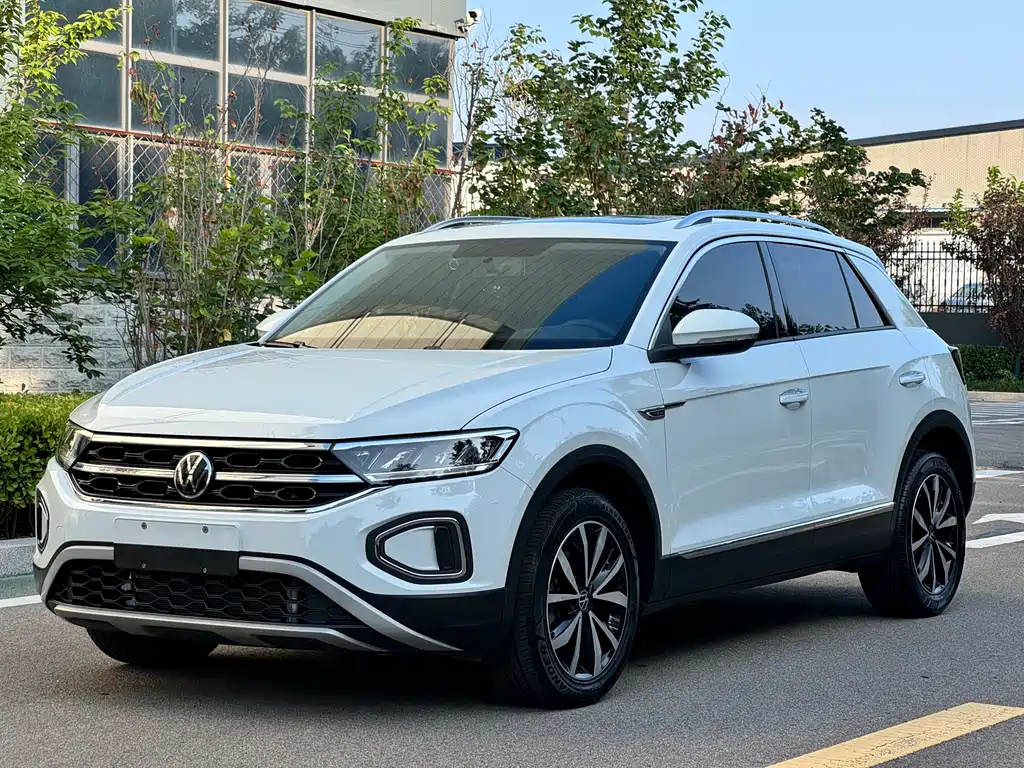 Volkswagen T-Roc 2023