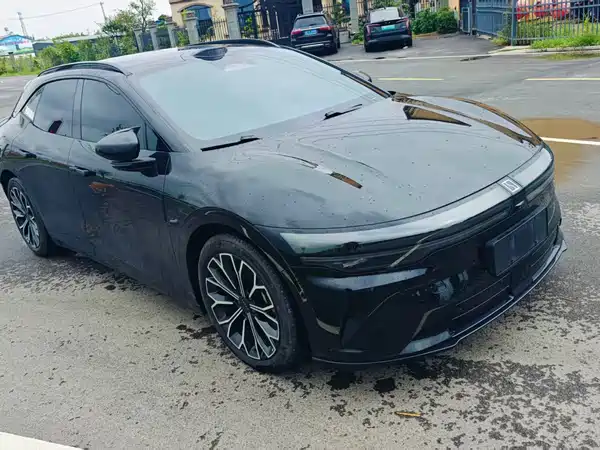 Zeekr 007GT 2025