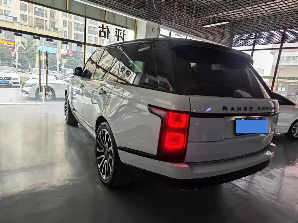 Land Rover Range Rover 2016 — фото 4