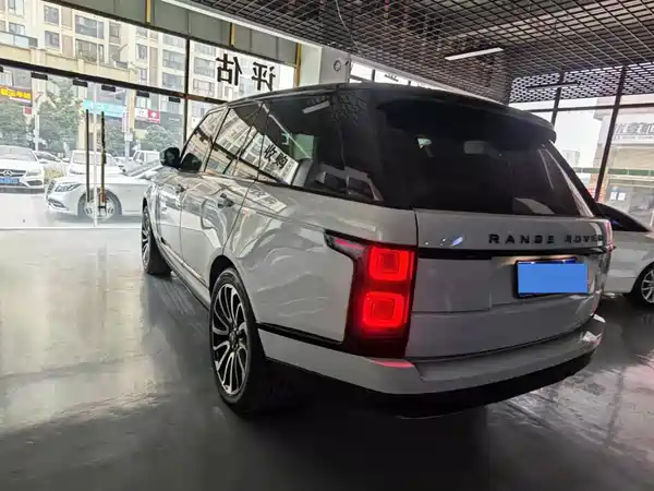 Land Rover Range Rover 2015