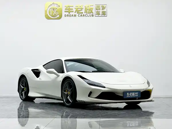 Ferrari F8 2022