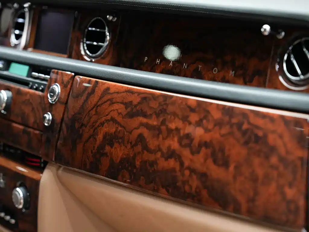 Rolls-Royce Phantom 2008 — фото 20