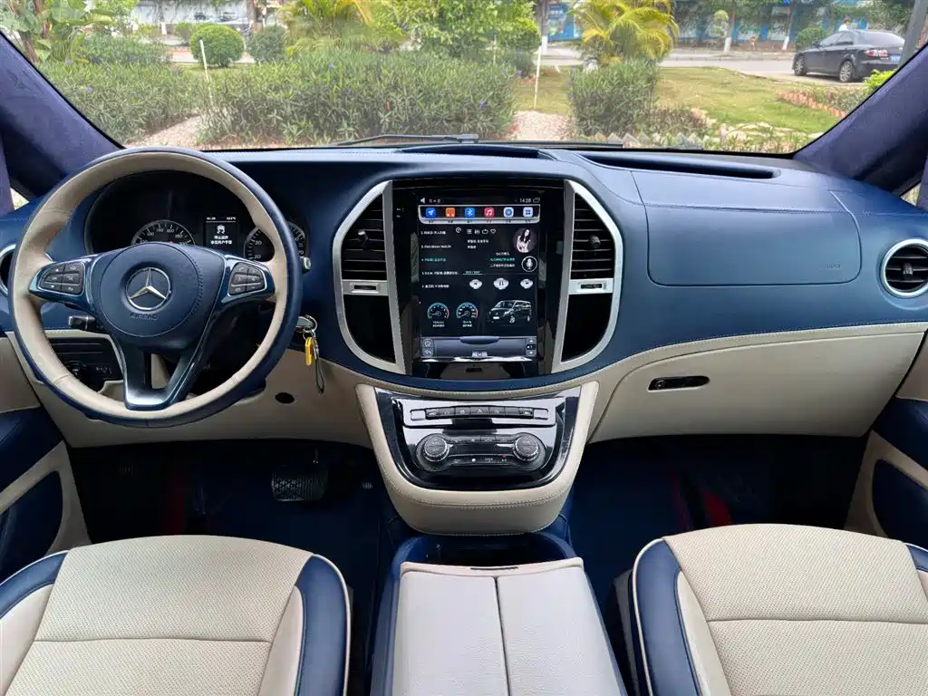 Mercedes-Benz Vito 2018 — фото 11