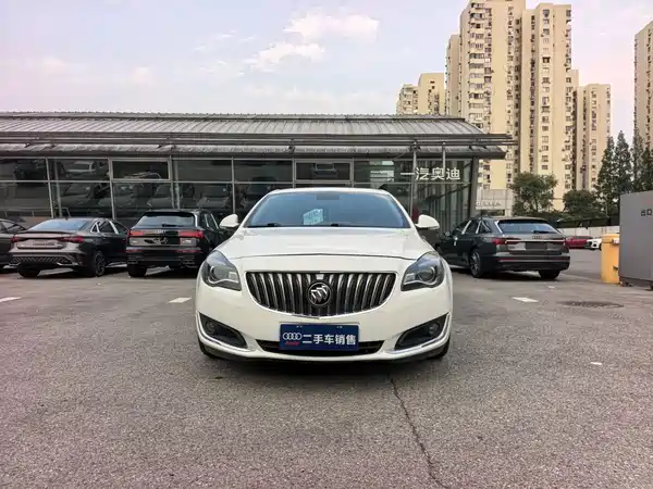 Buick Regal 2016
