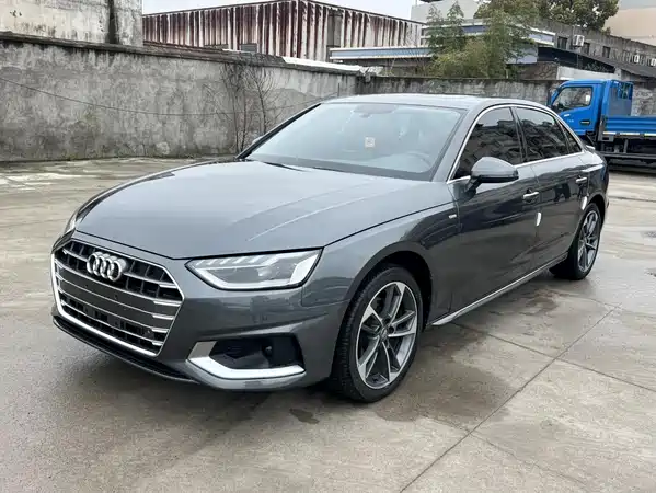 Audi A4L 2021