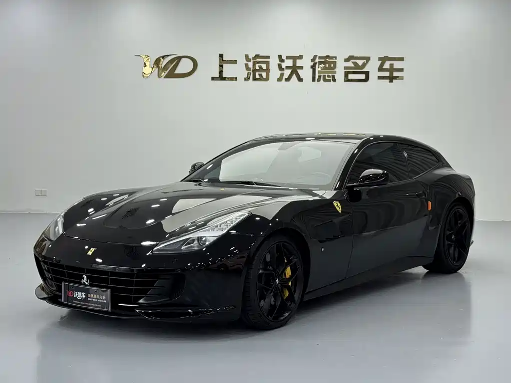 Ferrari GTC4Lusso 2017