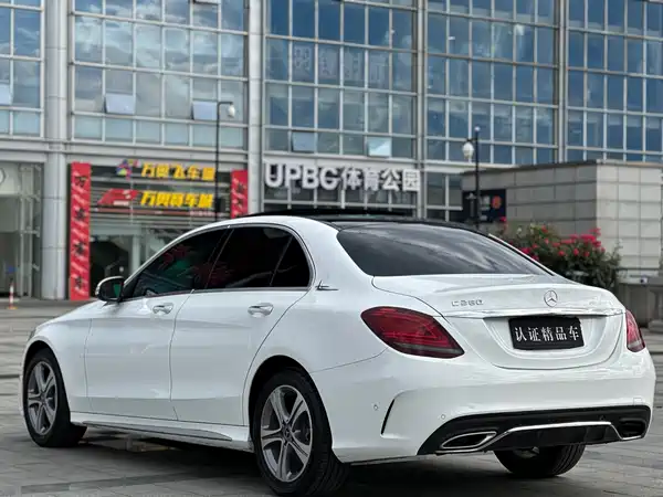 Mercedes-Benz C-Class 2020