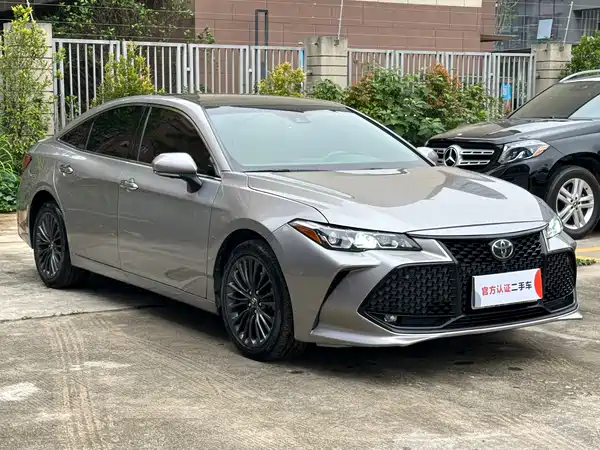 Toyota Avalon 2019