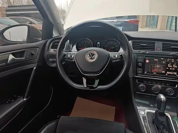 Volkswagen Golf 2019