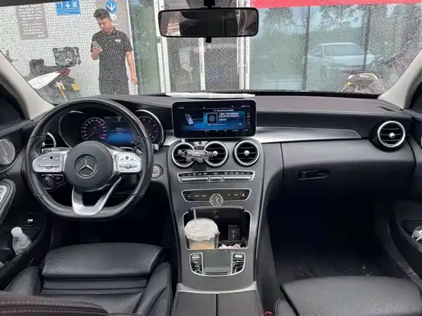 Mercedes-Benz C-Class 2021