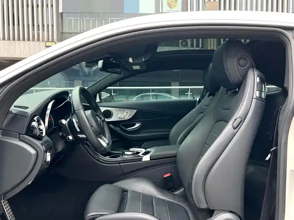 Mercedes-Benz C-Class 2017