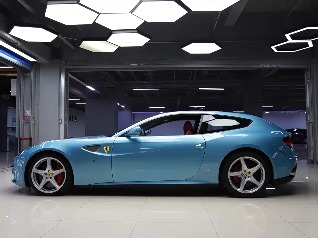 Ferrari FF 2013 — фото 3