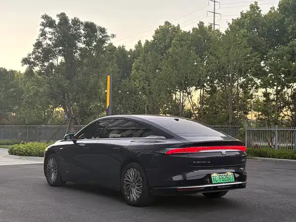 Buick Zhijing L7 2026