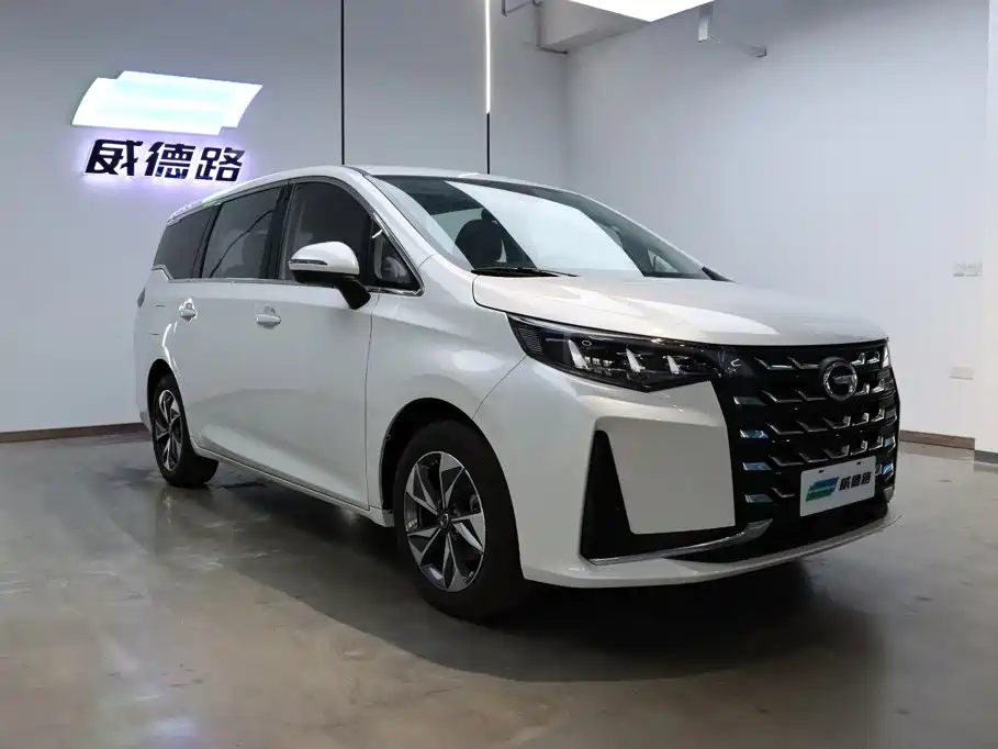 GAC Trumpchi M6 2025 — фото 4