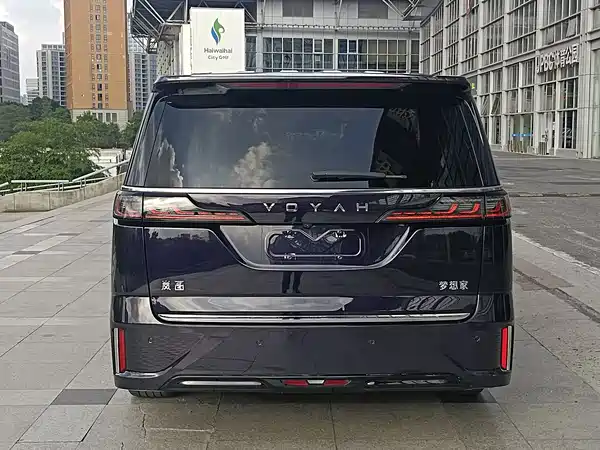 Voyah Dreamer 2022