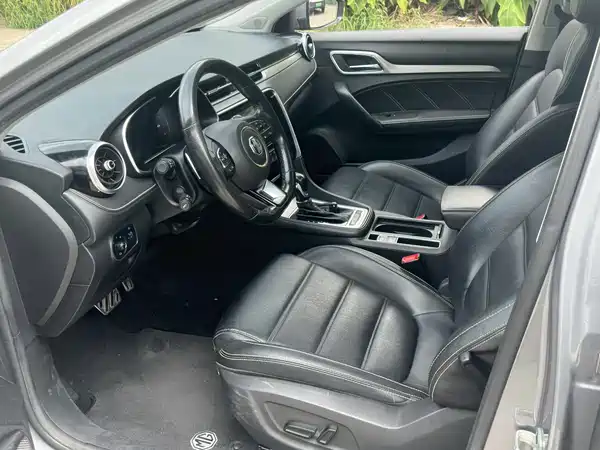 MG6 2018