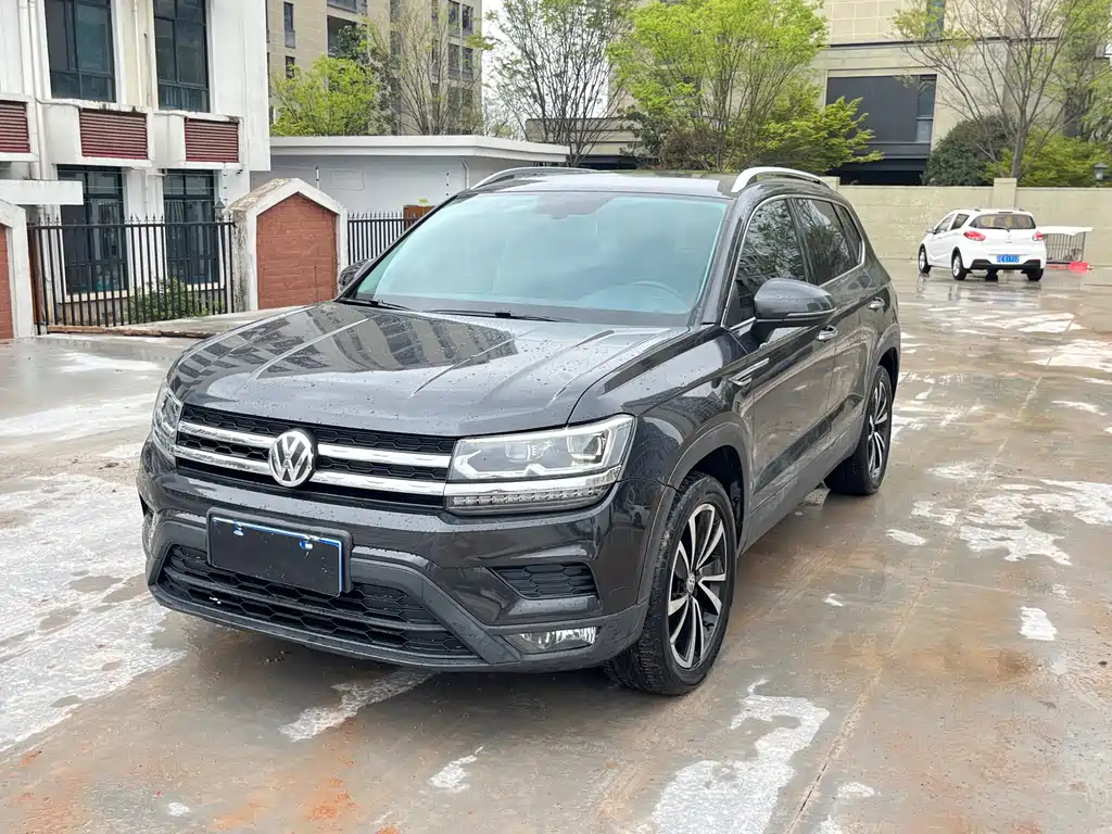 Volkswagen Tharu 2019 — фото 1