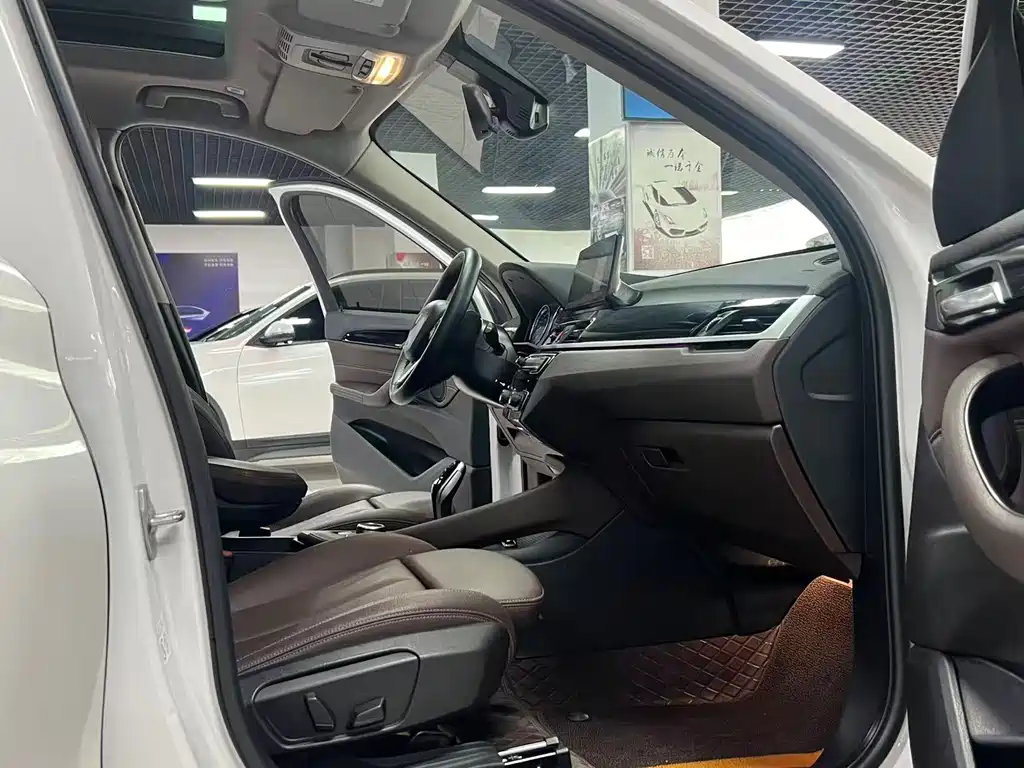 BMW X1 2020 — фото 12