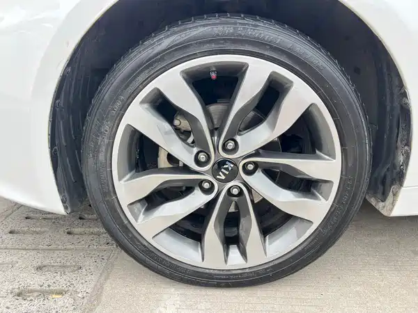 Kia K5 2014