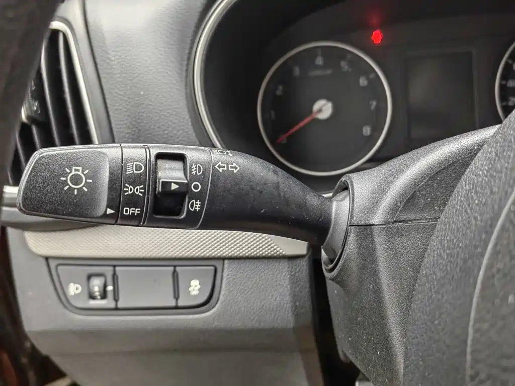 Kia KX3 2016 — фото 21