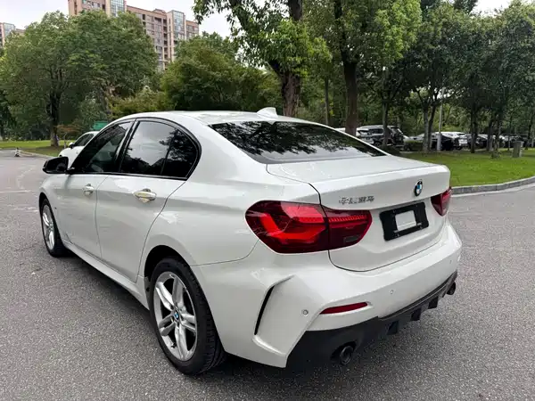 BMW 1 Series 2023
