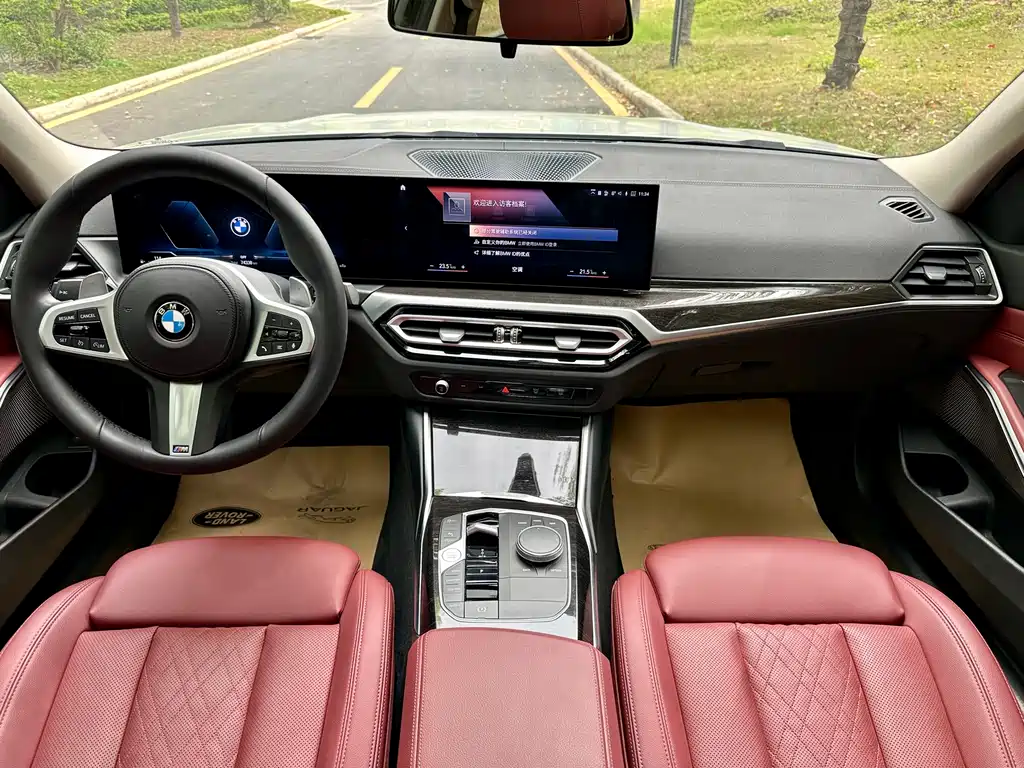 BMW 3 Series 2023 — фото 17