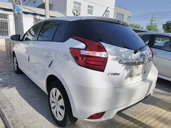 Toyota Yaris L 2019