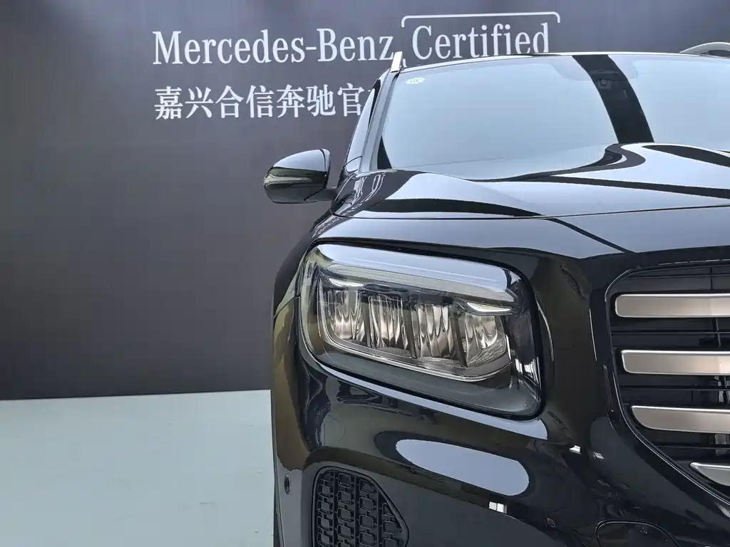 Mercedes-Benz GLB 2025 — фото 32