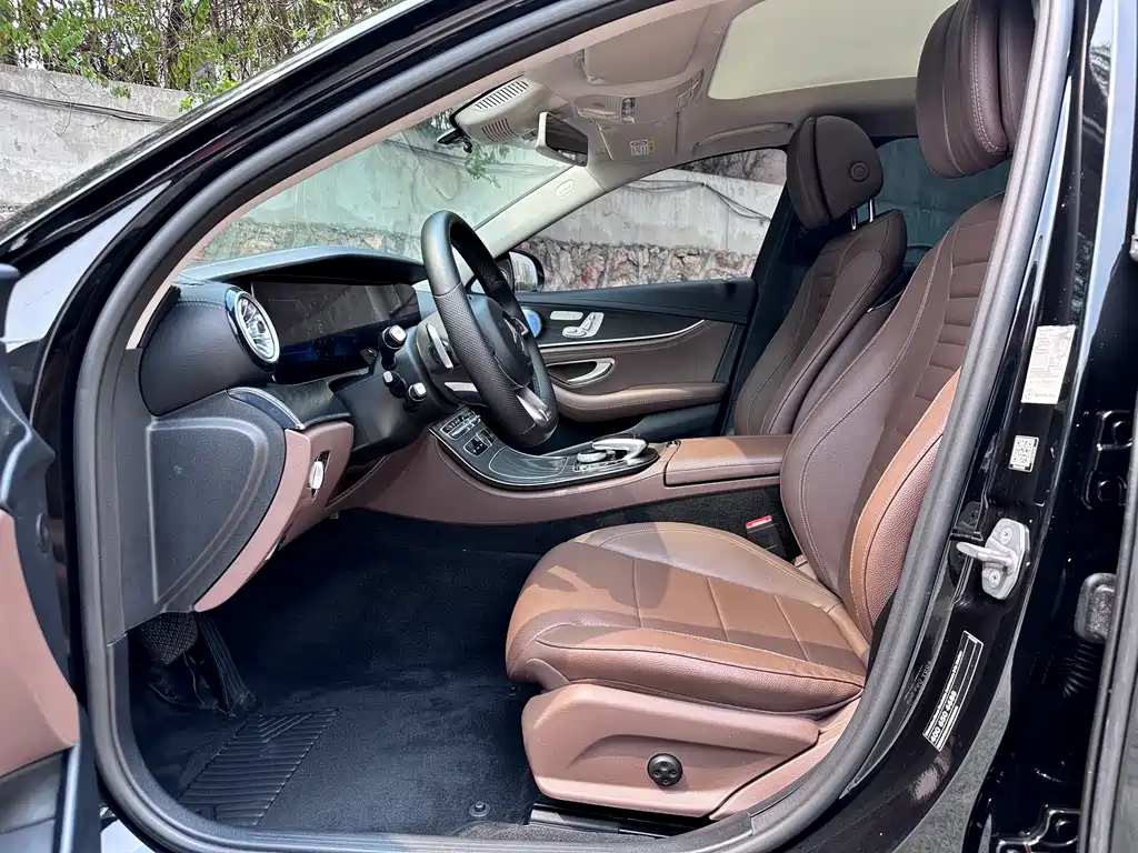 Mercedes-Benz E-Class 2018 — фото 8