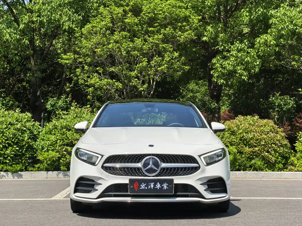 Mercedes-Benz A-Class 2021 — фото 2