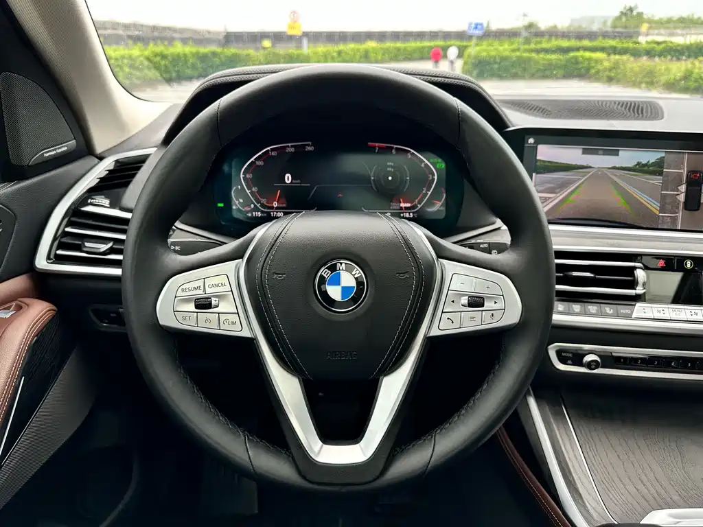 BMW X7 2022 — фото 22
