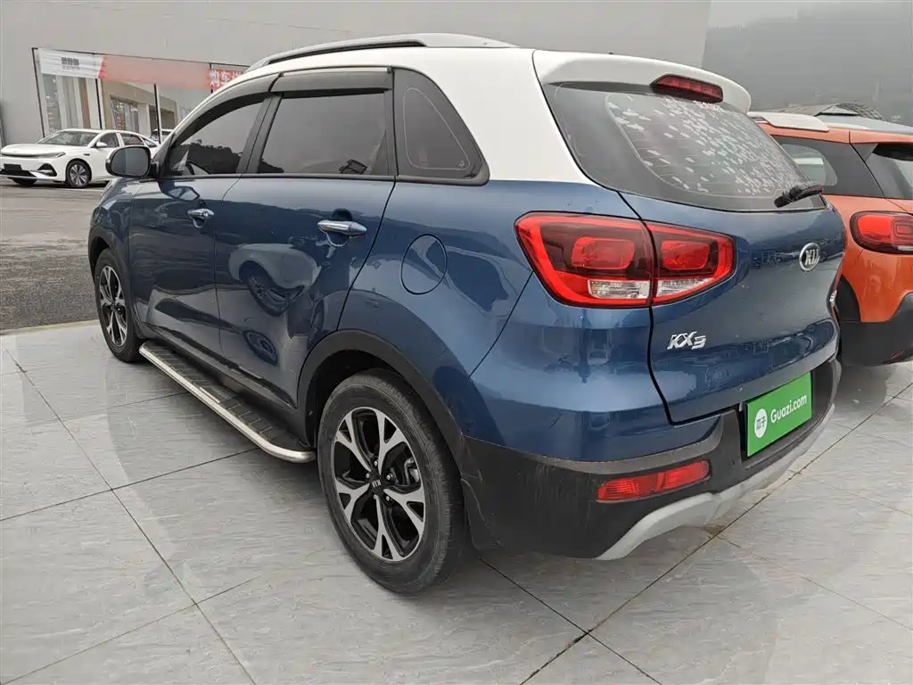 Kia KX3 2016 — фото 5