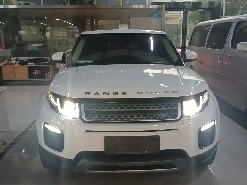 Land Rover Evoque 2018 — фото 3