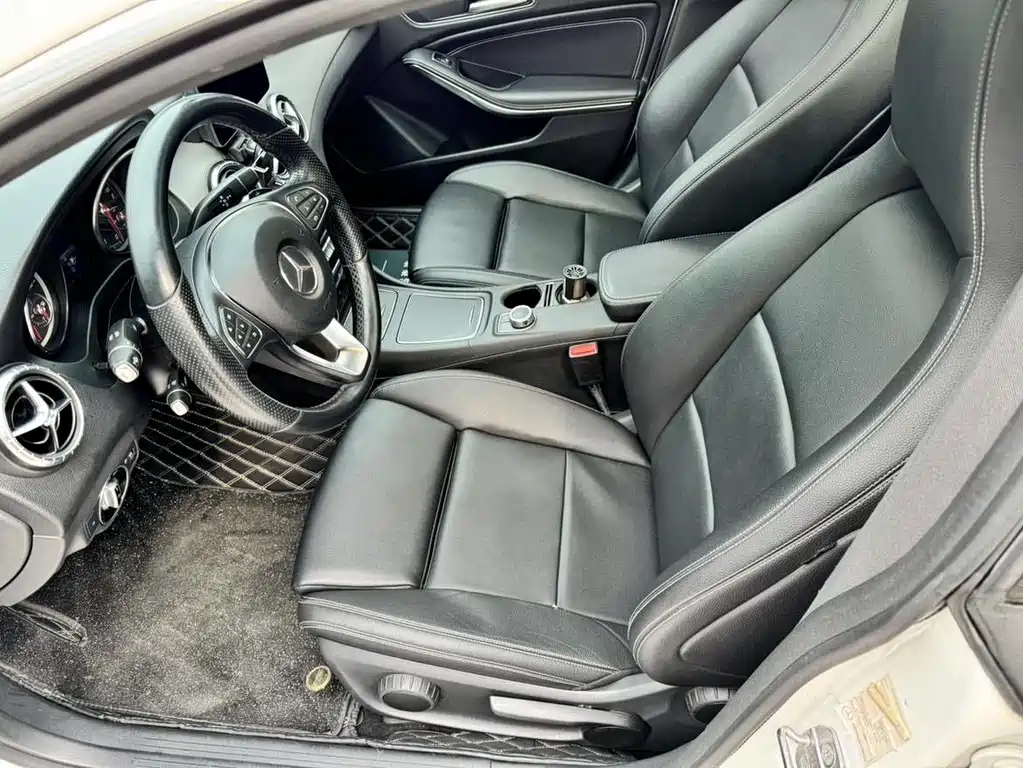 Mercedes-Benz CLA 2018 — фото 19