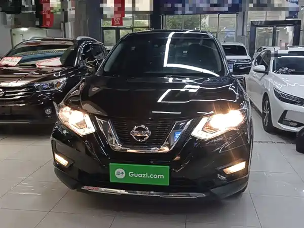 Nissan X-Trail 2021