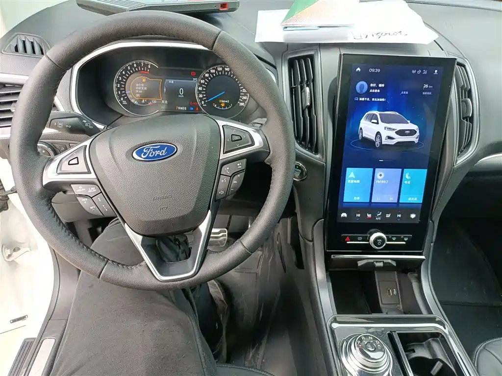 Ford Edge 2020 — фото 6