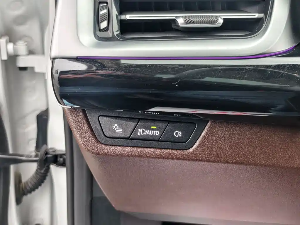 BMW X1 2023 — фото 18