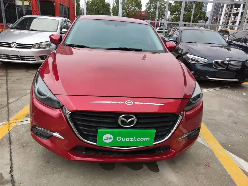 Mazda 3 Axela 2018 — фото 3