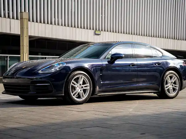 Porsche Panamera 2017
