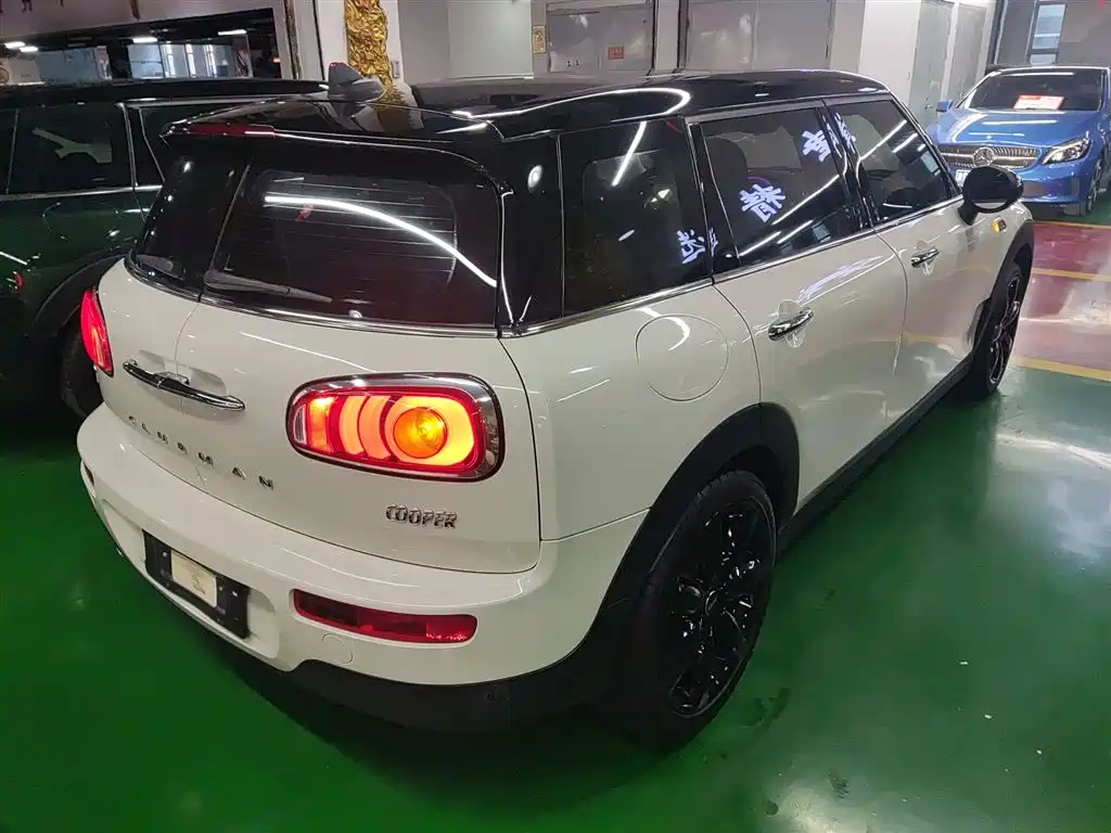MINI Clubman 2019 — фото 7