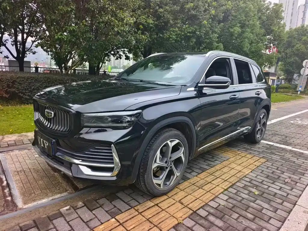 Geely Xingyue L 2022 — фото 1