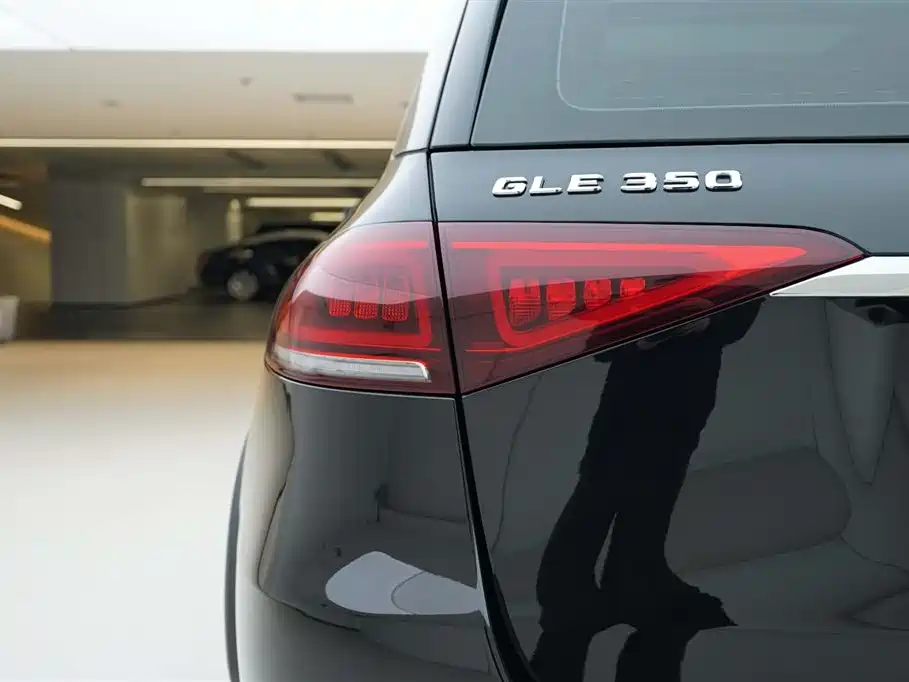 Mercedes-Benz GLE 2021 — фото 14