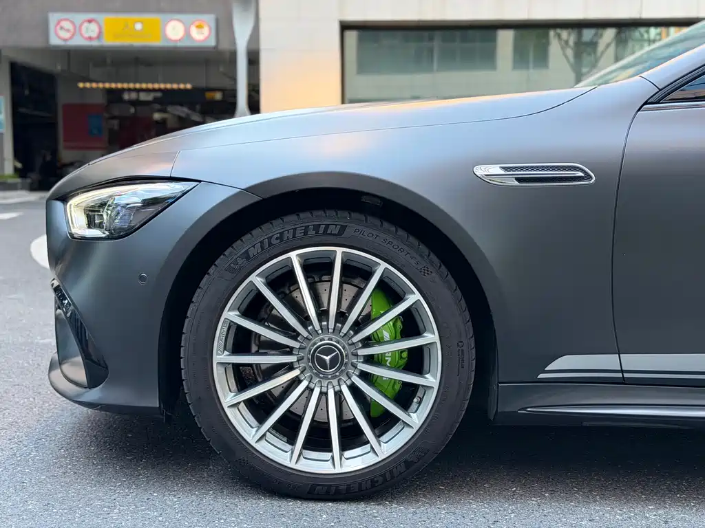 Mercedes-Benz AMG GT 2022 — фото 29