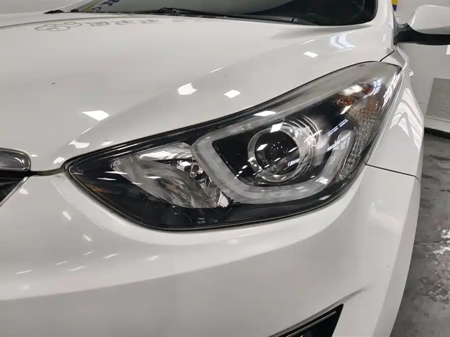 Hyundai Elantra Langdong 2017 — фото 5