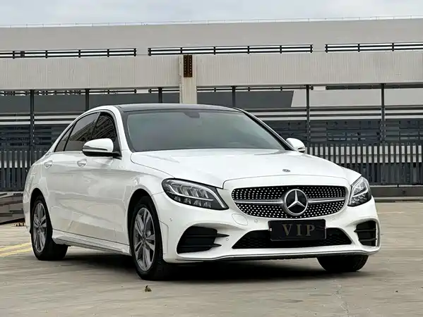 Mercedes-Benz C-Class 2021