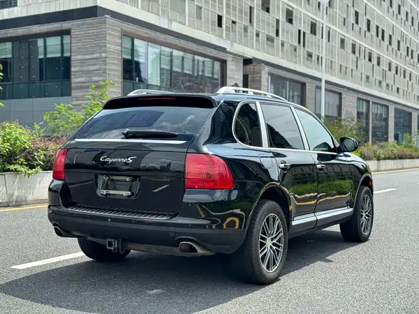 Porsche Cayenne 2006