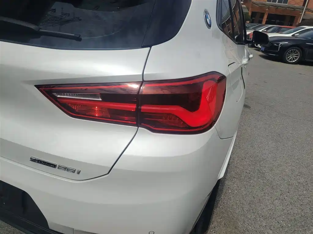 BMW X2 2021 — фото 24