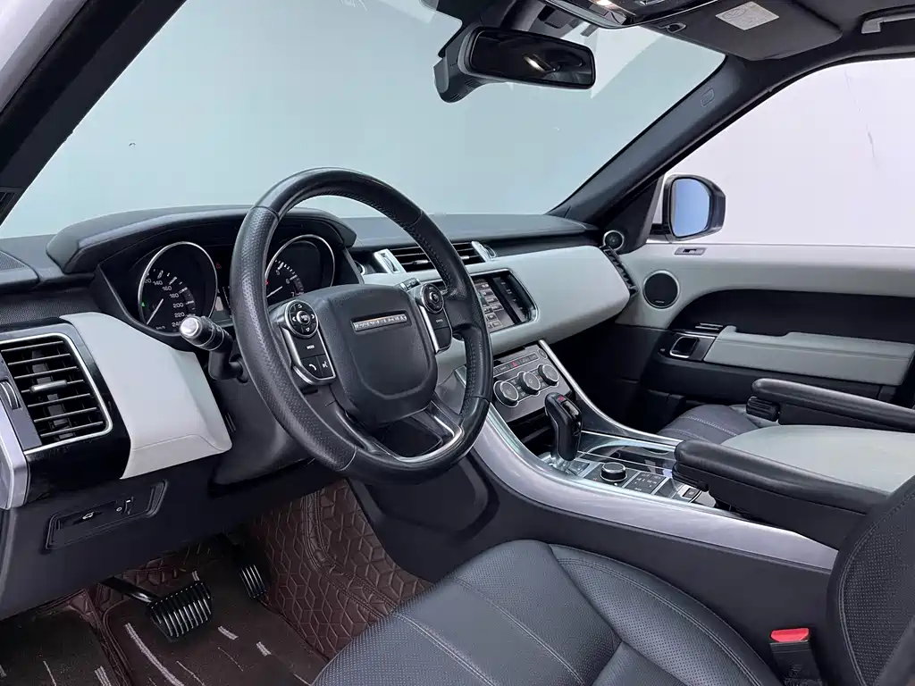 Land Rover Range Rover Sport 2014 — фото 4