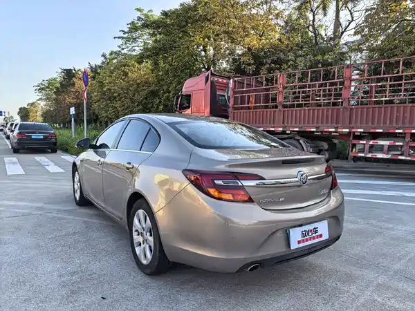 Buick Regal 2015